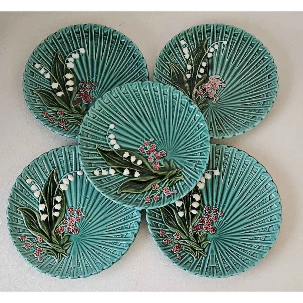VTG Schramberg Germany Lily of The Valley Majolica 7.5